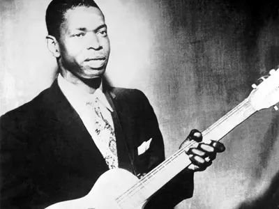 Elmore James